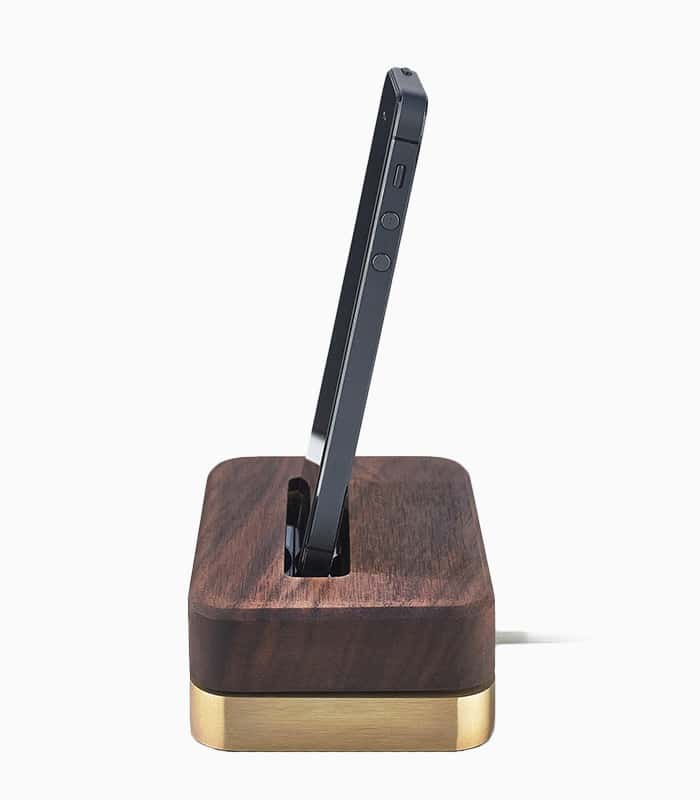 iPhone dock 3