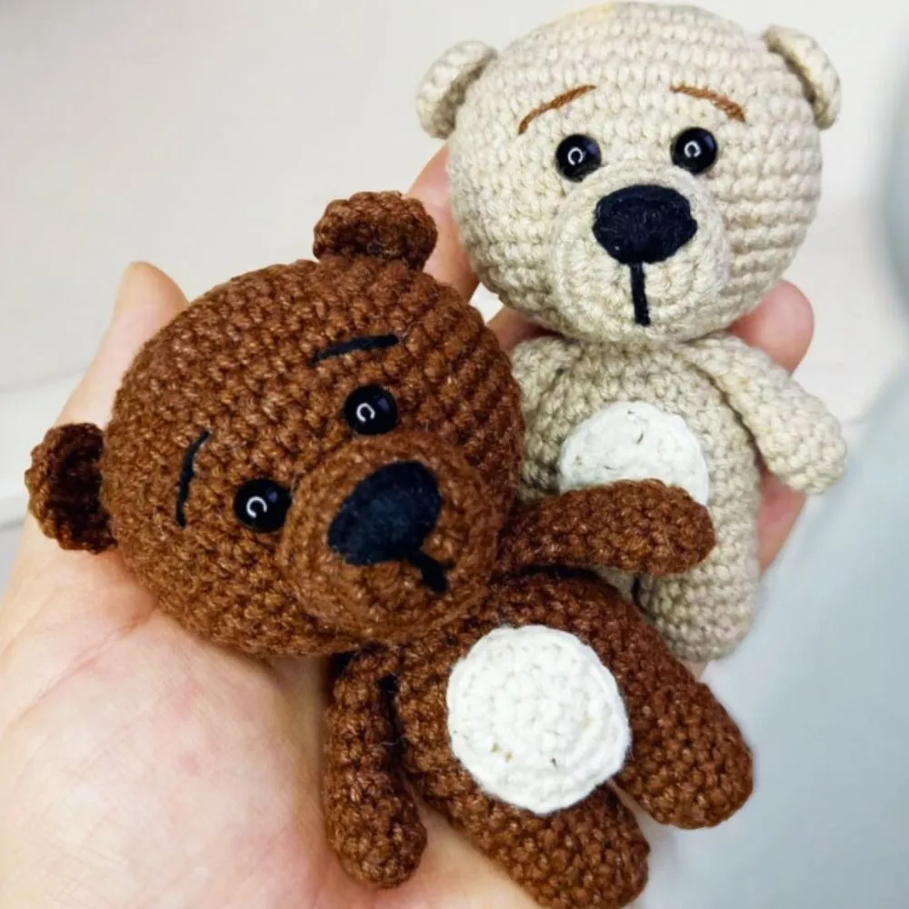 Jumbo No-Sew Teddy Bear Crochet Pattern - Easy DIY Amigurumi Toy