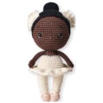 Crochet Little Heroes - Crochet pattern book of 20 amigurumi dolls to make and inspire - Image 10