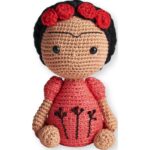 Crochet Little Heroes - Crochet pattern book of 20 amigurumi dolls to make and inspire - Image 9