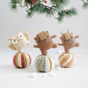 Crochet Kit Christmas Ornaments Dancing Bear Reindeer & Owl on striped Baubles, hanging / standing amigurumi decorations, Vintage Circus