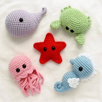 Easy Crochet Sea Creatures Pattern - Amigurumi Jellyfish, Whale, Crab, Seahorse, Starfish DIY Kit, crochet sea animals, amigurumi base