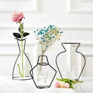 Minimal Iron Line Vase Holder - Image 8