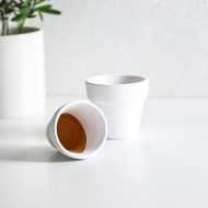 Ceramic Flowerpot with Metal Wall Mount - Image 18