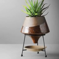 Dipped Clay Teardrop Pot with Saucer Stand - Image 3