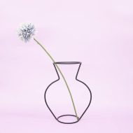Minimal Iron Line Vase Holder - Image 18
