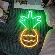Pineapple Neon Wall Art - Image 3
