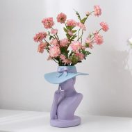 Lady Hat Vase - Image 15
