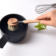 Beech Wood Dishwashing Brush - Image 6