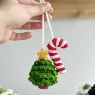 Christmas Car Charms Crochet Pattern - Candy Cane & Tree ( Download) christmas car charms crochet pattern — photo 3