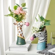 Bubblegum Animal Vase - Image 14