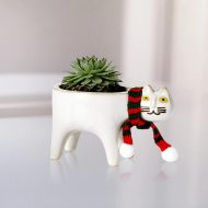 Glazed Ceramic Kitty Planter - Image 13