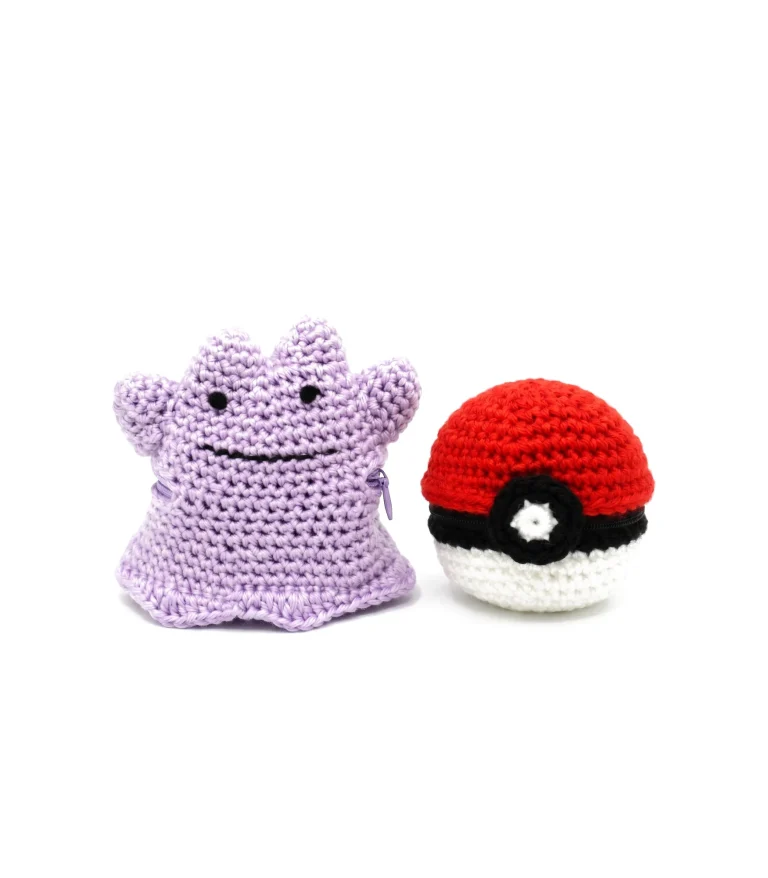 Ditto reversible crochet pattern — the Ditto plush beside its closed poke ball form