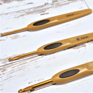 Soft Touch Crochet Hook Set — soft touch crochet hook