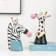 Bubblegum Animal Vase - Image 9
