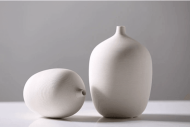 Diva Ceramic Tabletop Vase - Image 9