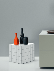 Contrasted Pastel Ceramic Vases - Image 13
