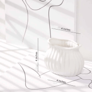 Swirl Textured Ceramic Flower Vase - Image 16