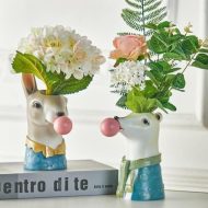 Bubblegum Animal Vase - Image 15