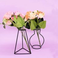 Minimal Iron Line Vase Holder - Image 10
