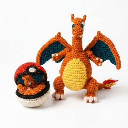 Detailed handmade Charizard amigurumi by Sageandsilky