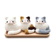 Crochet kitten pattern — all three together