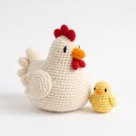 Chicken & Chick crochet pattern — crochet chicken pattern (SageandSilky MOD Nº 122)