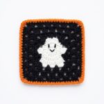 Ghost Granny Square crochet pattern — halloween crochet blanket patterns (SageandSilky MOD Nº 44)
