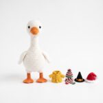 Goose crochet pattern — crochet goose pattern (SageandSilky MOD Nº 118)