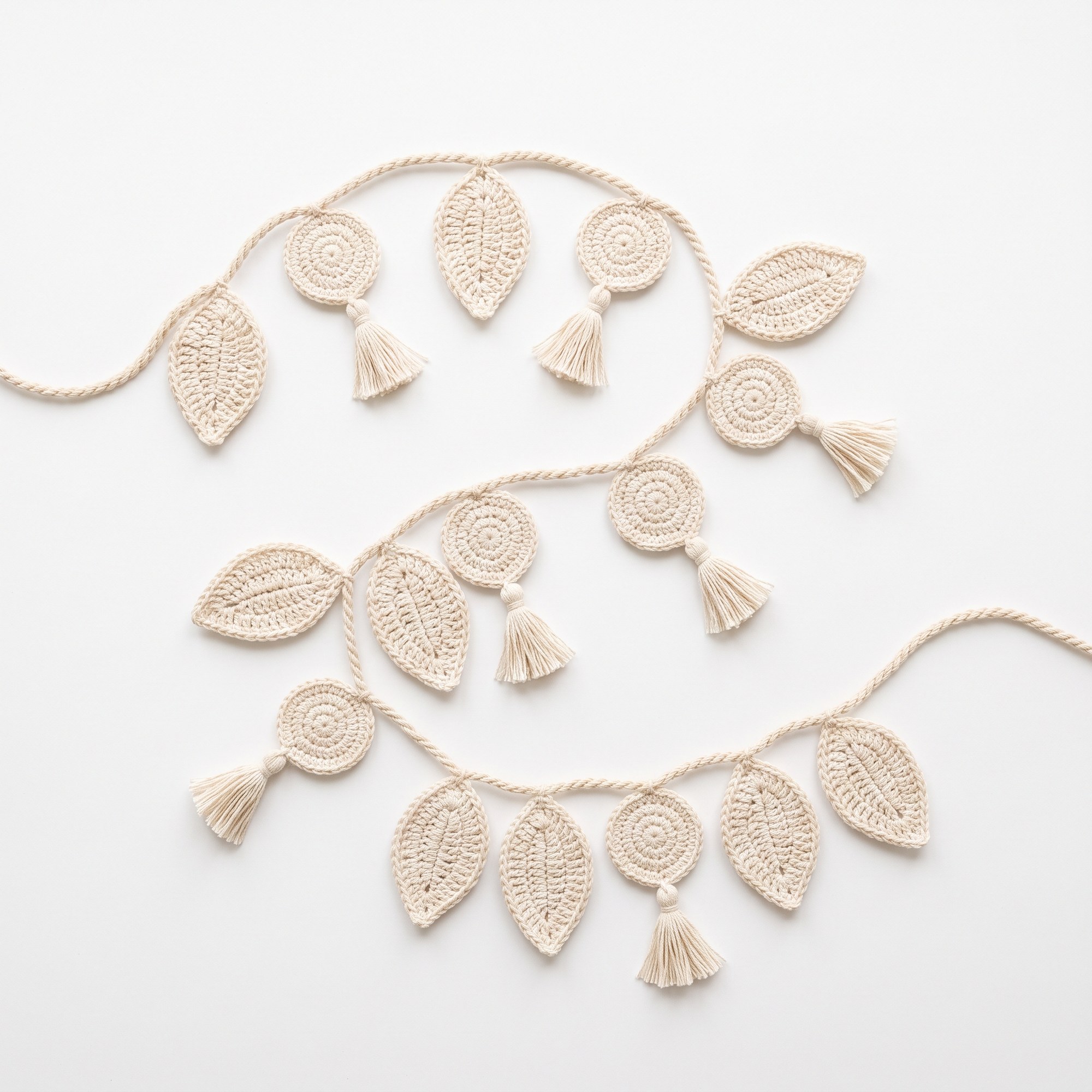 Handmade Crochet Garland Pattern 1 Handmade Crochet Garland crochet pattern — handmade crochet garland